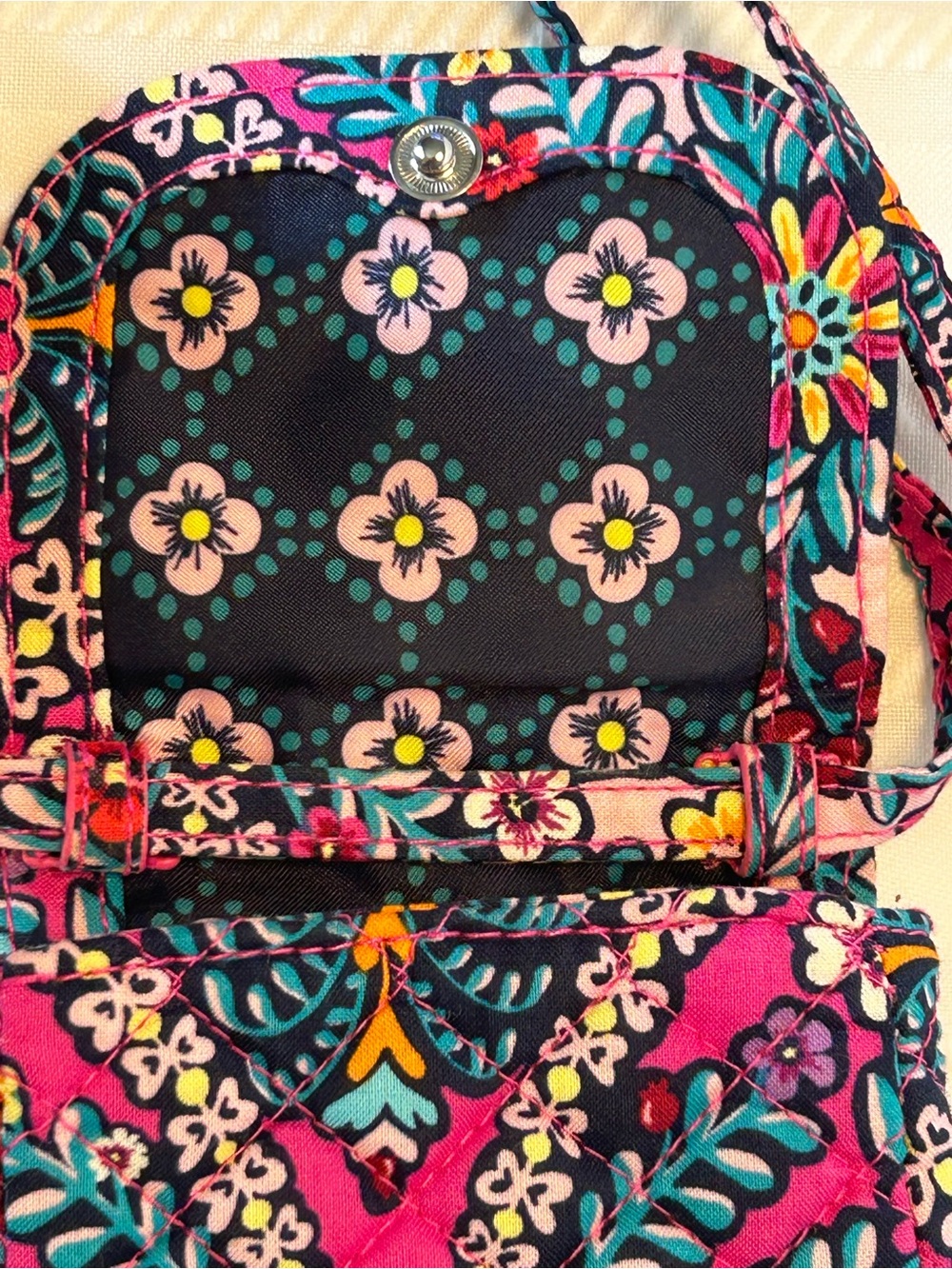 Vera Bradley Quilted Crossbody Phone Bag Kaleidoscope Floral Pink Orange Yellow - Picture 3 of 8